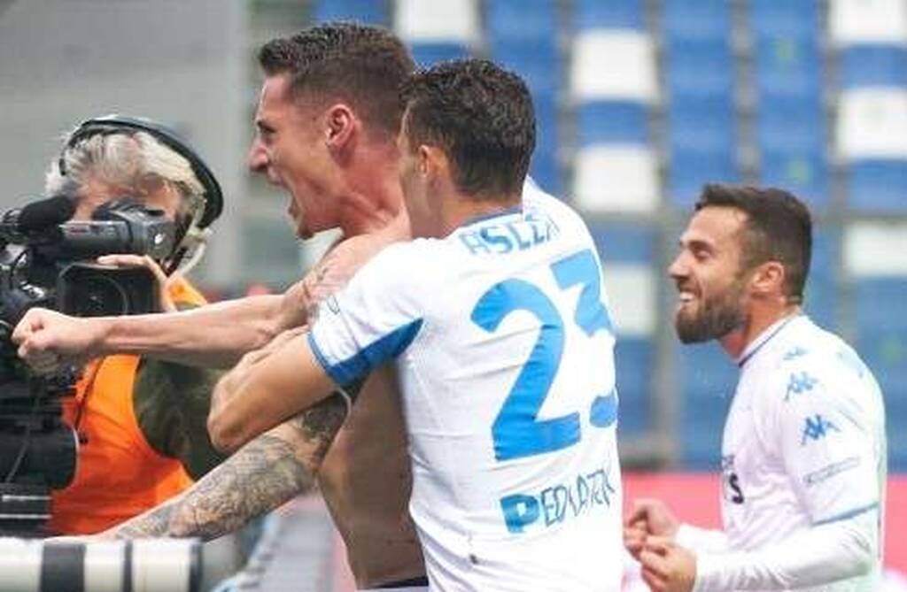 Serie A: Ανώμαλη προσγείωση για Σασουόλο, άνετα η Φιορεντίνα (Videos+Photos)