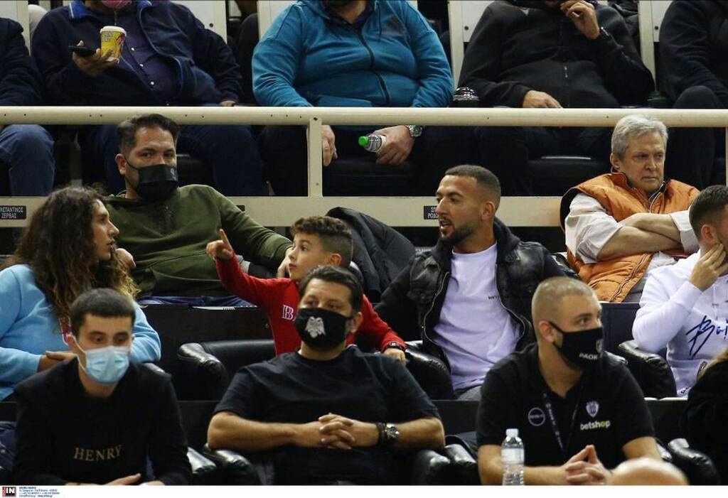 ΠΑΟΚ-Περιστέρι: Ποδοσφαιρική έκπληξη στις εξέδρες και… ξέσπασμα (videos+photos)