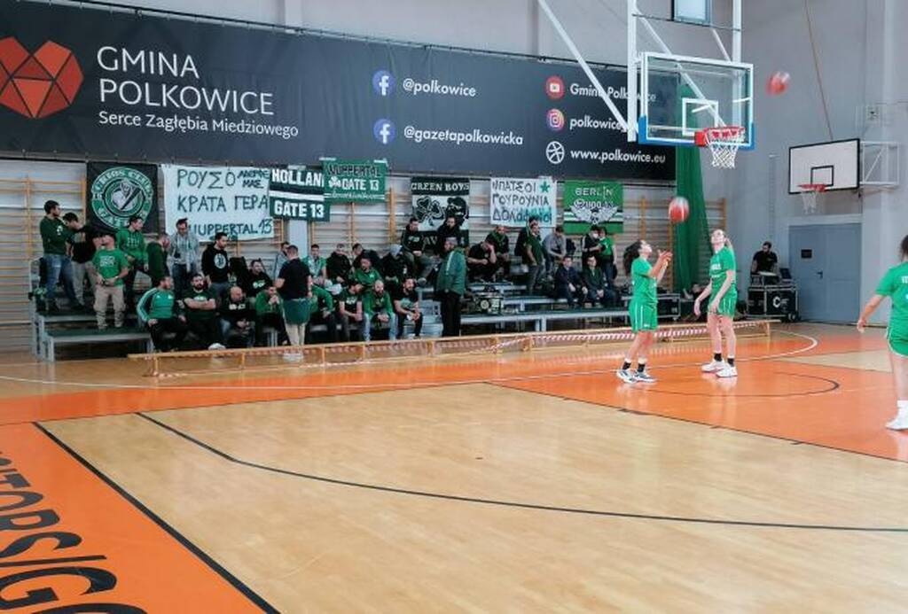 Λύγισε ο Παναθηναϊκός στην Πολωνία, έλαμψαν οι οπαδοί του