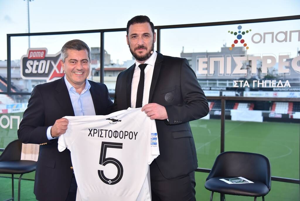 Γιάννης Ρόκκας, Διευθυντής Marketing, Επικοινωνίας και Χορηγιών ΟΠΑΠ, και Πραξιτέλης Βούρος, αρχηγός ΠΑΕ ΟΦΗ 1925