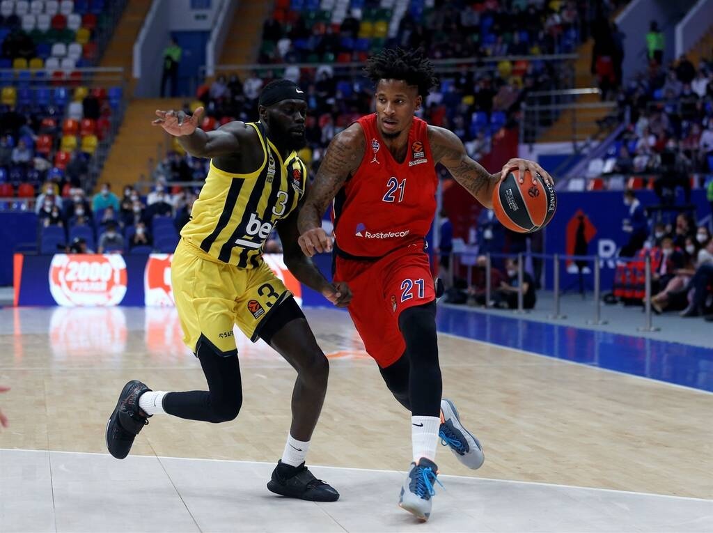ΤΣΣΚΑ-Φενέρμπαχτσε 82-91: Κυρίαρχοι στη Μόσχα με Βέσελι-ΝτεΚολό!