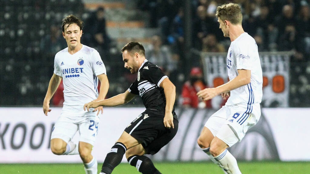 ΠΑΟΚ: Η απογοήτευση και η στροφή στην ελληνική πραγματικότητα