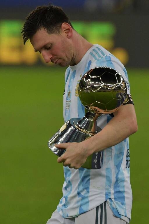 Ανατροπή από Μέσι: Αναφορές στο εξωτερικό για 7η Χρυσή Μπάλα! (Photos)