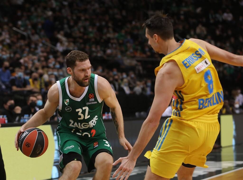 Ζαλγκίρις-Άλμπα Βερολίνου 71-79: «Διπλό» στο Κάουνας με επιστροφή Έρικσον!