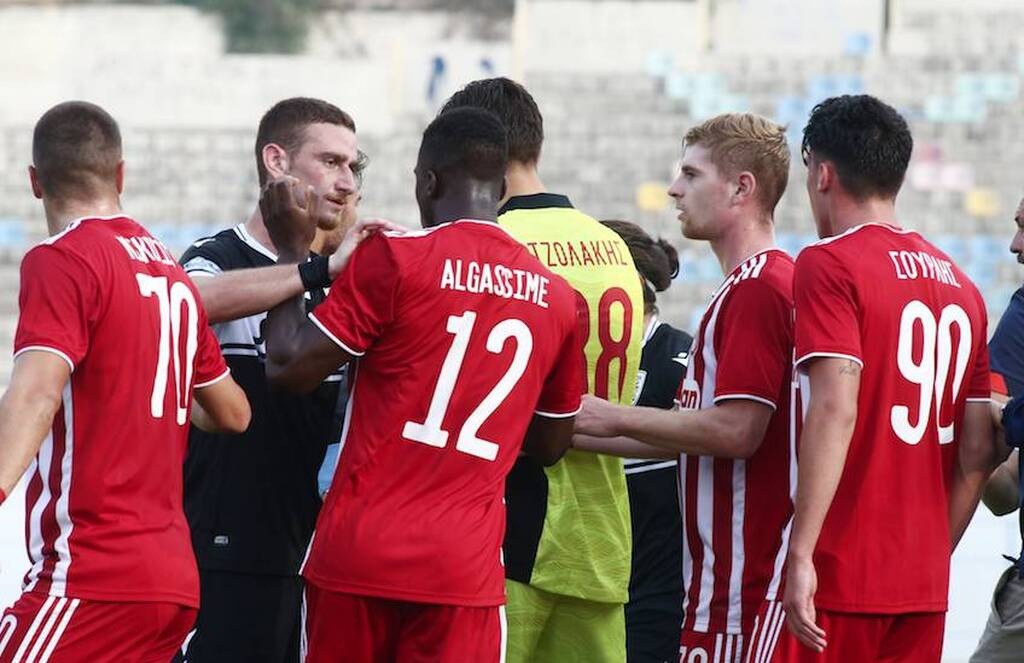 Oλυμπιακός Β'-ΠΑΟΚ Β': Ένταση, ξύλο και αποβολές στο «Ελ Πάσο» (photos)