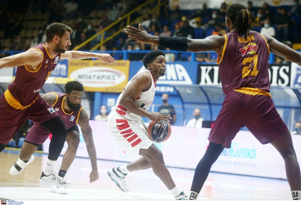 Περιστέρι-Ολυμπιακός 67-93: Εύκολη νίκη με πολυφωνία (videos+photos)