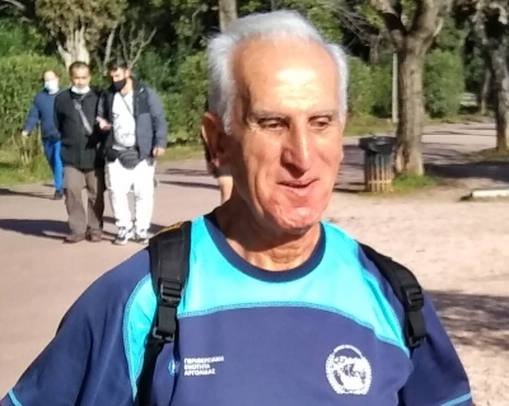 38ος ΑΜΑ -70χρονος δρομέας με πρόβλημα όρασης: «Δάκρυα όταν μπαίνω στο Παναθηναϊκό Στάδιο»