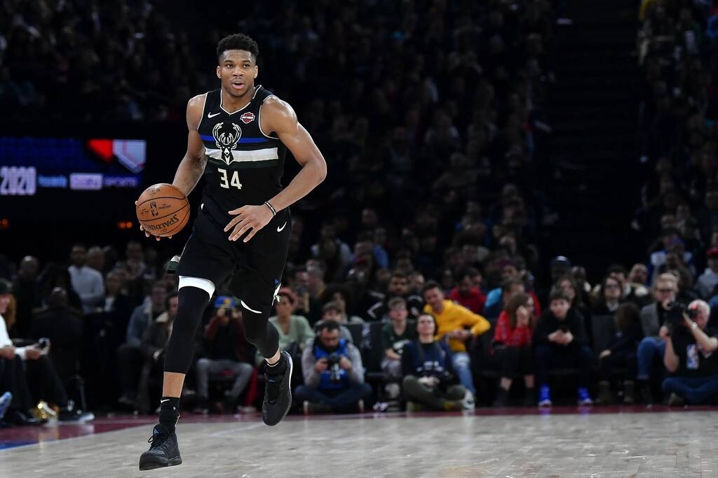 NBA: Θετικός στον κορονοϊό ο Εμπίντ - Χάνει τη μάχη με Γιάννη Αντετοκούνμπο