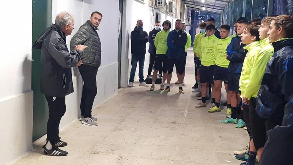 Αήττητος Σπάτων: Έκπληξη με Φυλακούρη (photos)