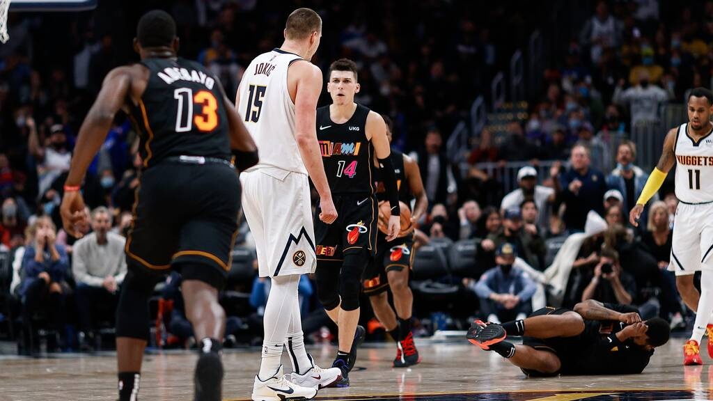 NBA: «Καμπάνα» σε Γιόκιτς (photos+video)