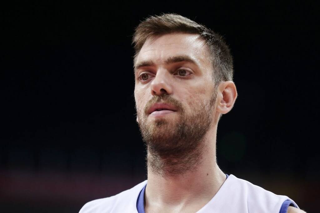 ΠΑΟΚ: Επίσημα «ασπρόμαυρος» ο Μάντζαρης