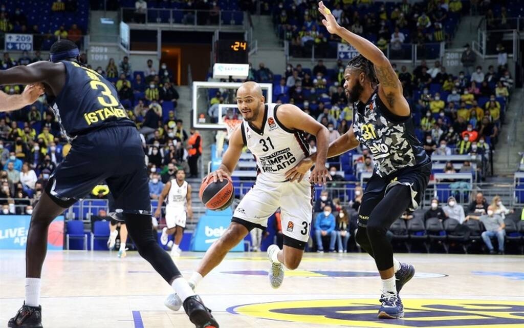 Φενέρμπαχτσε-Αρμάνι Μιλάνο 43-68: «Περίπατος» με ρεσιτάλ άμυνας - Αποδοκιμασίες για Τζόρτζεβιτς