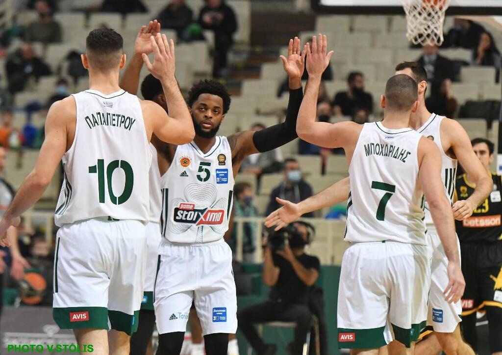 Παναθηναϊκός ΟΠΑΠ-ΑΕΚ 100-75: Ξέσπασε με 100άρα και 15 τρίποντα στον ιστορικό αγώνα (video+photos)