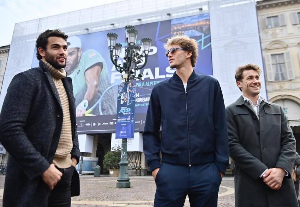 ATP Finals: Οι… Απίθανοι 8 προκαλούν πανικό στους δρόμους του Τορίνο (photos+video)