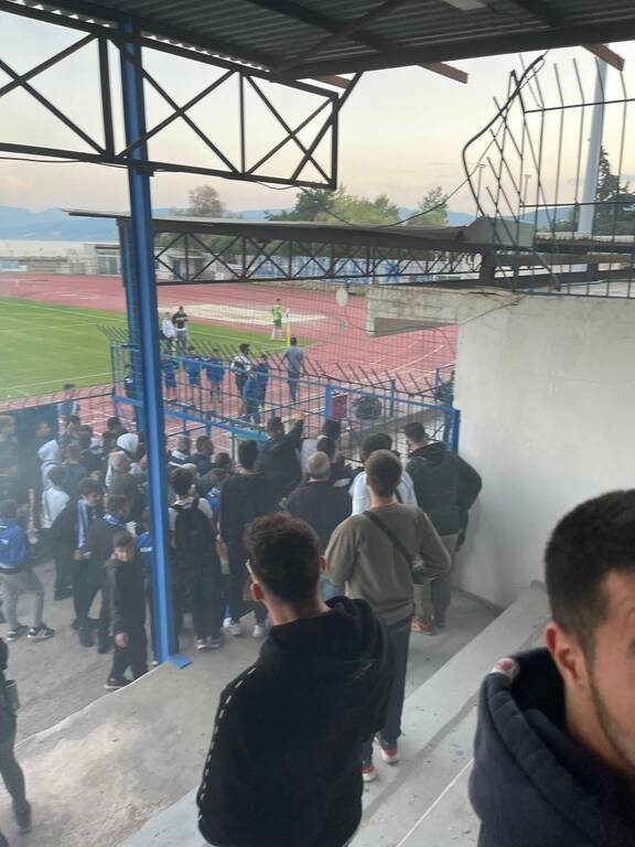 Γ' Εθνική: Σοβαρά επεισόδια στην Κρήτη - «Ντου» οπαδών στα αποδυτήρια (photos)