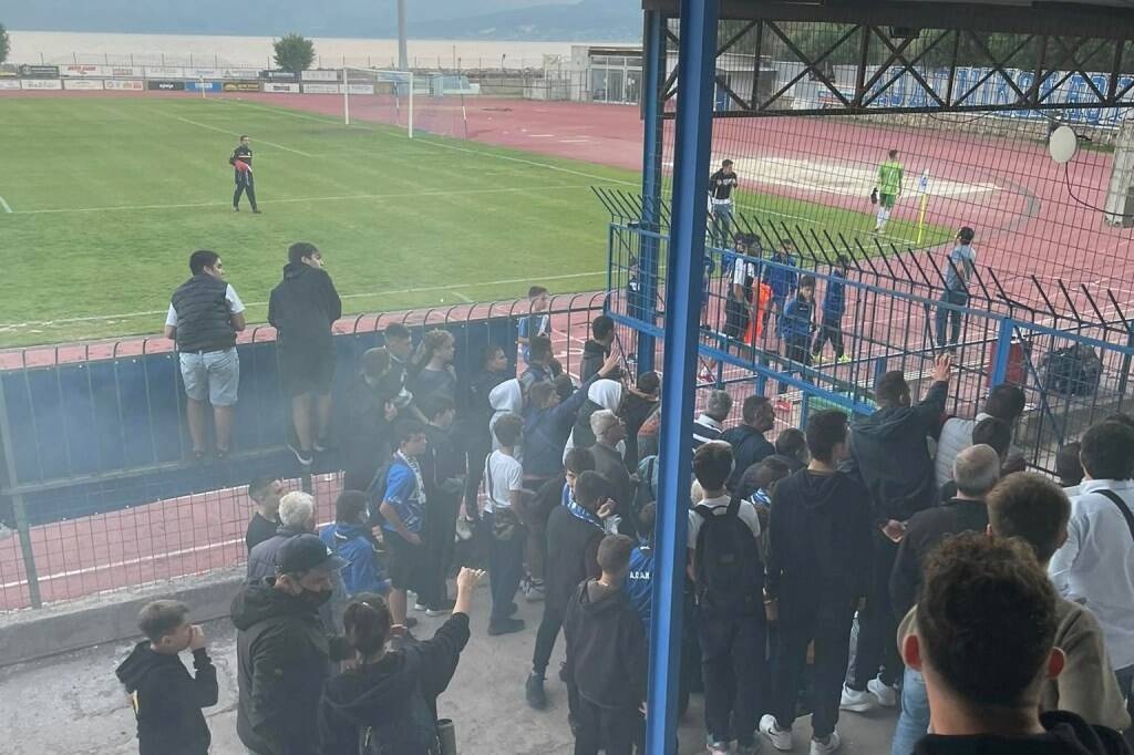 Γ' Εθνική: Σοβαρά επεισόδια στην Κρήτη - «Ντου» οπαδών στα αποδυτήρια (photos)