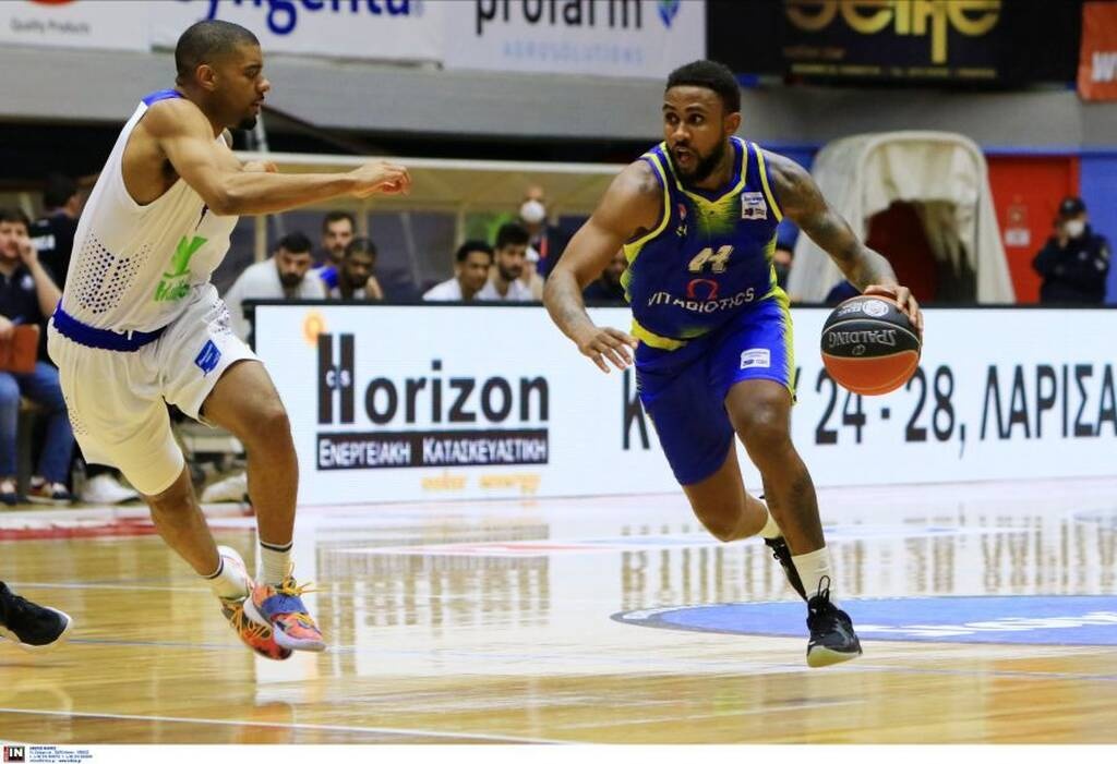 Λάρισα-Περιστέρι 63-78: Διπλό... ποιότητας στο κλειστό της Νεάπολης