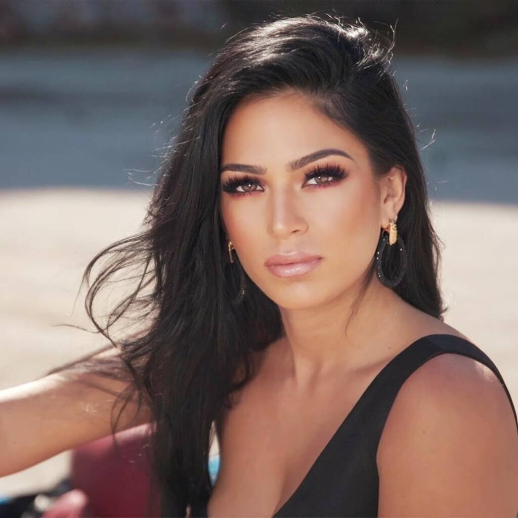 «Τα φτερά μου»: Ο Σταμάτης Γονίδης έγραψε τραγούδι για την κόρη του Στεφανία!