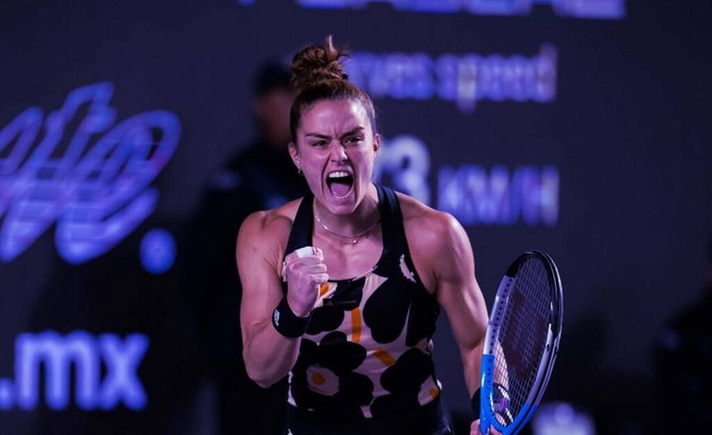 Μαρία Σάκκαρη: Μεγάλη πρόκριση στους «4» του WTA Finals (photos+video)