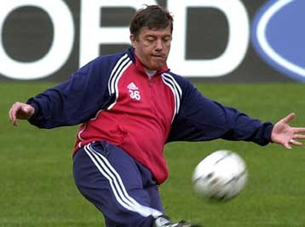 Θρυλική επιστροφή - Ξανά στους πάγκους σε ηλικία 80 ετών