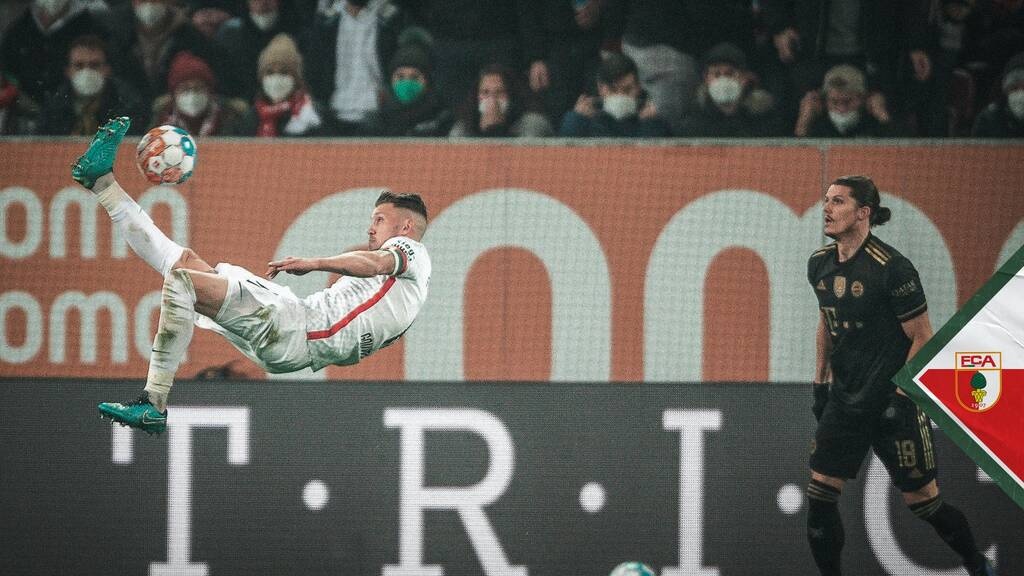 Bundesliga: «Βόμβα» από Άουγκσμπουργκ - Σταμάτησε τη Μπάγερν (photos)