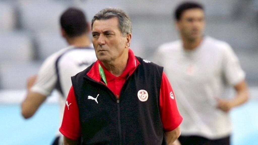 Θρυλική επιστροφή - Ξανά στους πάγκους σε ηλικία 80 ετών