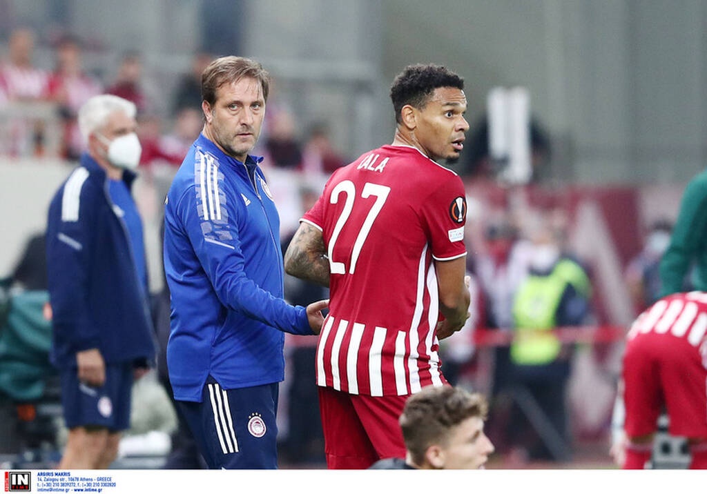 ΑΕΚ-Ολυμπιακός: Ο αήττητος εντός Γιαννίκης και η τρομερή παράδοση του Μαρτίνς! (photos)