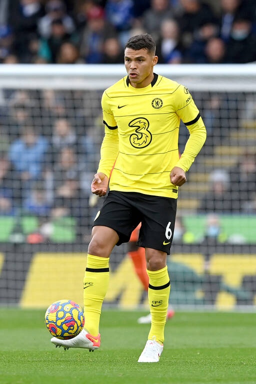 Premier League: Άνετο πέρασμα της Τσέλσι από την έδρα της Λέστερ (video+photos)