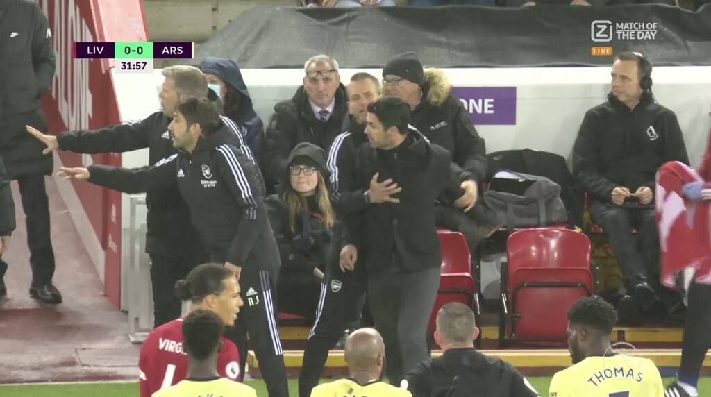 Premier League: Χαμός στο Λίβερπουλ-Άρσεναλ, παραλίγο στα χέρια Κλοπ-Αρτέτα! (video)