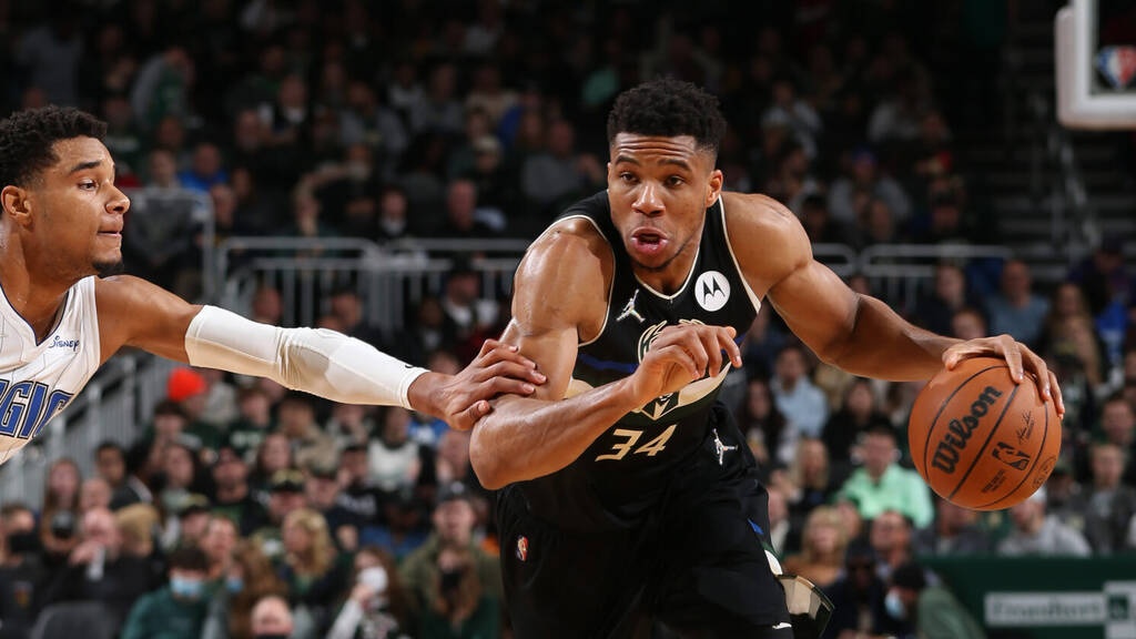 NBA: Απίθανος Αντετοκούνμπο - Νέα νίκη για Μπακς (photos+video)