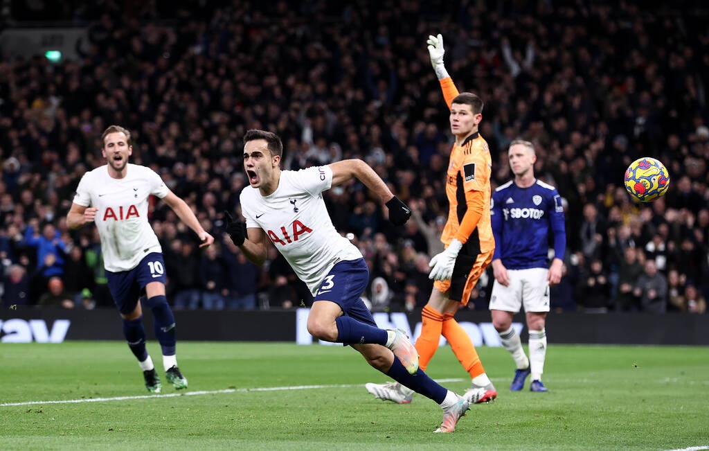 Premier League: Η Τότεναμ λύγισε με ανατροπή την Λιντς (video+photos)