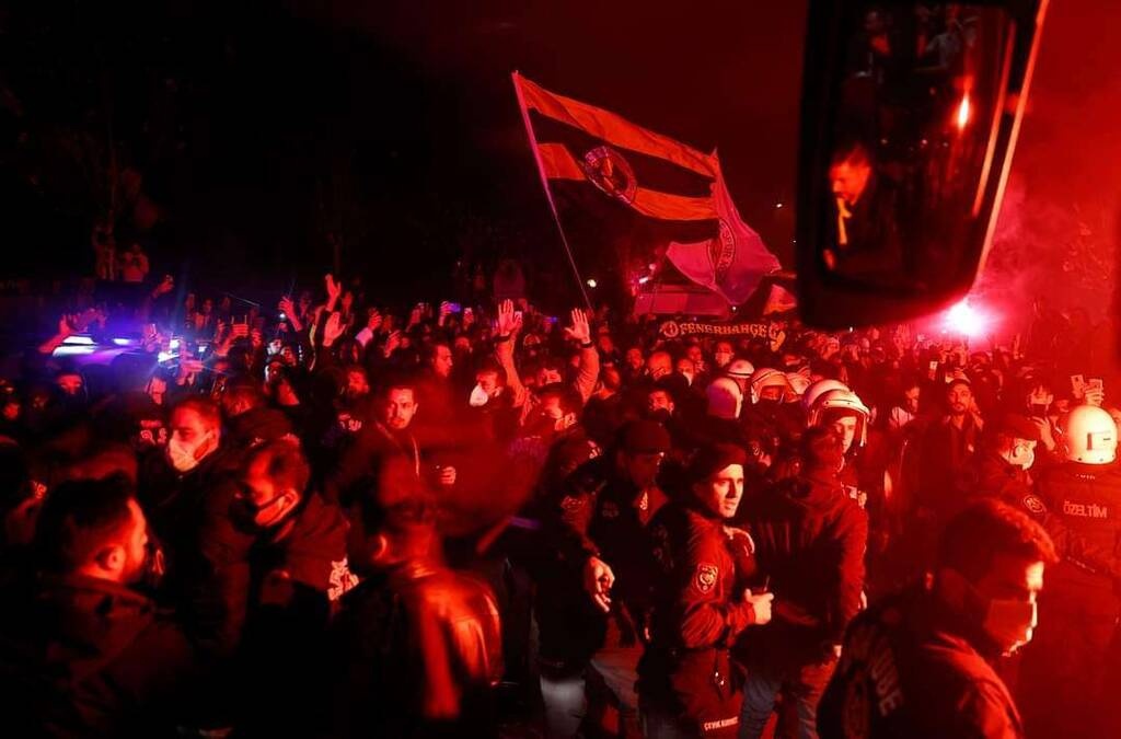 Φενερμπαχτσέ: Σε κατάσταση… φιέστας! (Videos+Photos)