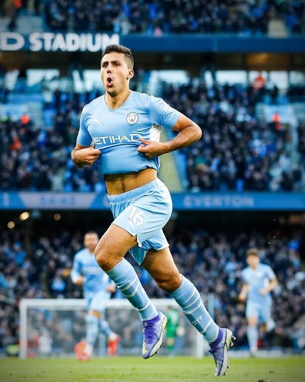 Premier League: Απίθανη «ρουκέτα» του Ρόντρι και Μάντσεστερ Σίτι-Έβερτον 2-0 (video+photos)