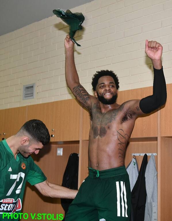 Ολυμπιακός-Παναθηναϊκός ΟΠΑΠ: «Τρελάθηκε» με Νέντοβιτς ο Χεζόνια! (photo)