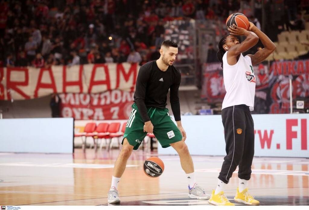 Ολυμπιακός - Παναθηναϊκός ΟΠΑΠ: Η άφιξη στο ΣΕΦ και το τετ α τετ Πρίφτη-Μπαρτζώκα (photos)