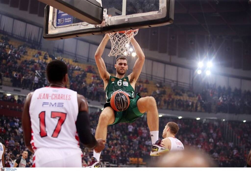 Ολυμπιακός - Παναθηναϊκός ΟΠΑΠ: Ο Παπαπέτρου έβαλε... φωτιά στο ΣΕΦ (video)