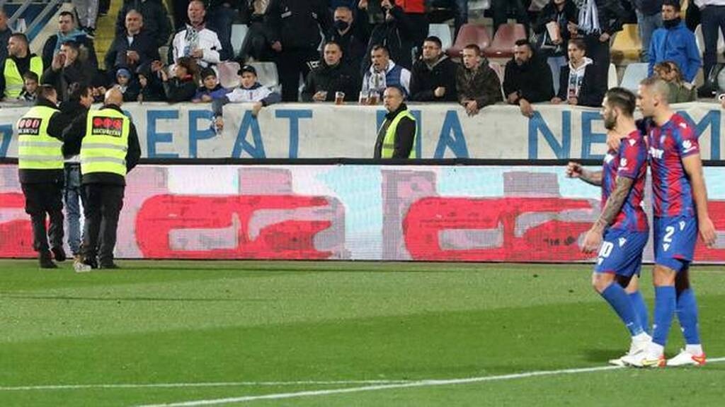 Γκολ και ξύλο στο Ριέκα-Χάιντουκ - Πλακώθηκε με οπαδό ο Μάρκο Λιβάγια! (photos+video)