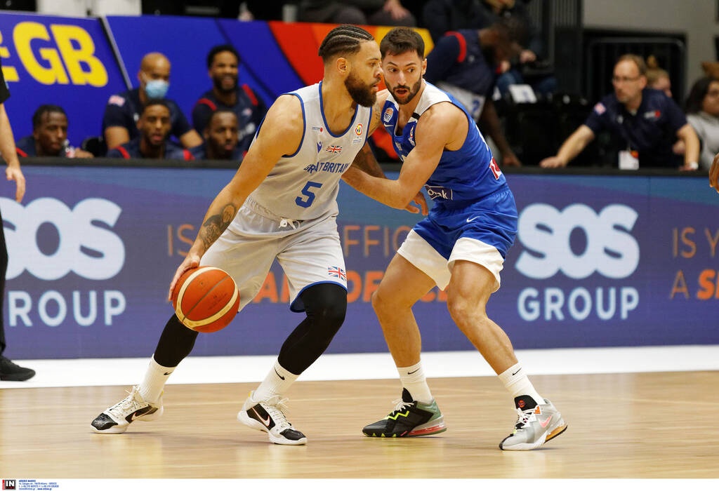 Μ. Βρετανία-Στιούτελ: «Μεγάλη νίκη, εκπληκτικός ο Οκερεαφόρ»