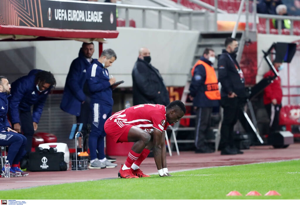 Ολυμπιακός-Φενέρμπαχτσε: Πονοκέφαλος με Παπασταθόπουλο - Τραυματίστηκε και αποχώρησε