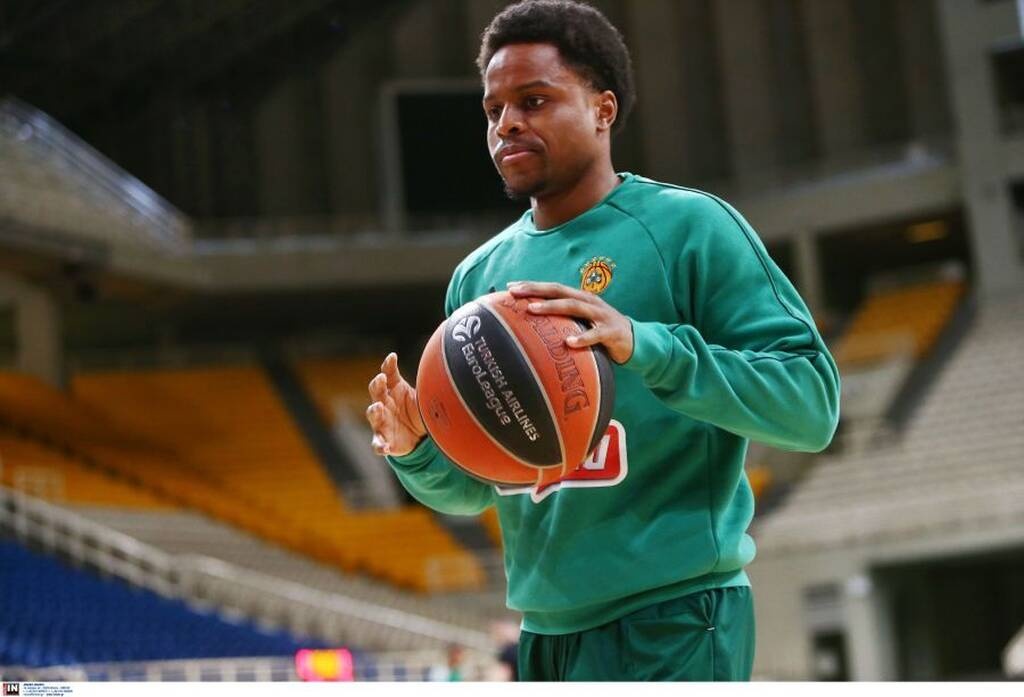 Παναθηναϊκός ΟΠΑΠ-Ζενίτ: Εκτός 12άδας ο «φευγάτος» Φέρελ, μέσα ο Φλόιντ