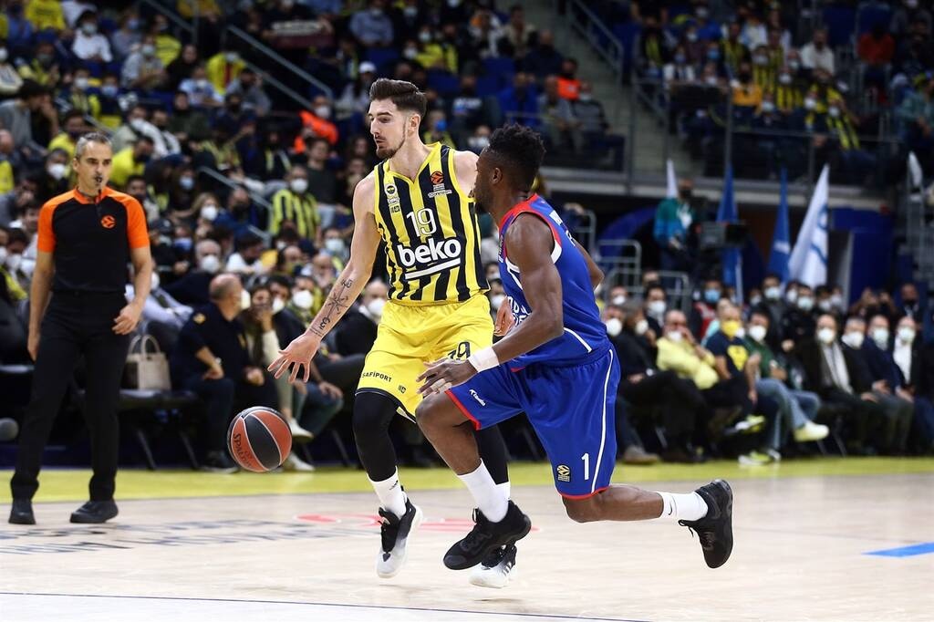 Φενέρμπαχτσε-Αναντολού Εφές 84-89: Με υπογραφή Λάρκιν!