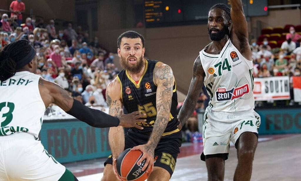 Μονακό: Ζημιά με Μάικ Τζέιμς - Αποχώρησε τραυματίας από το παρκέ