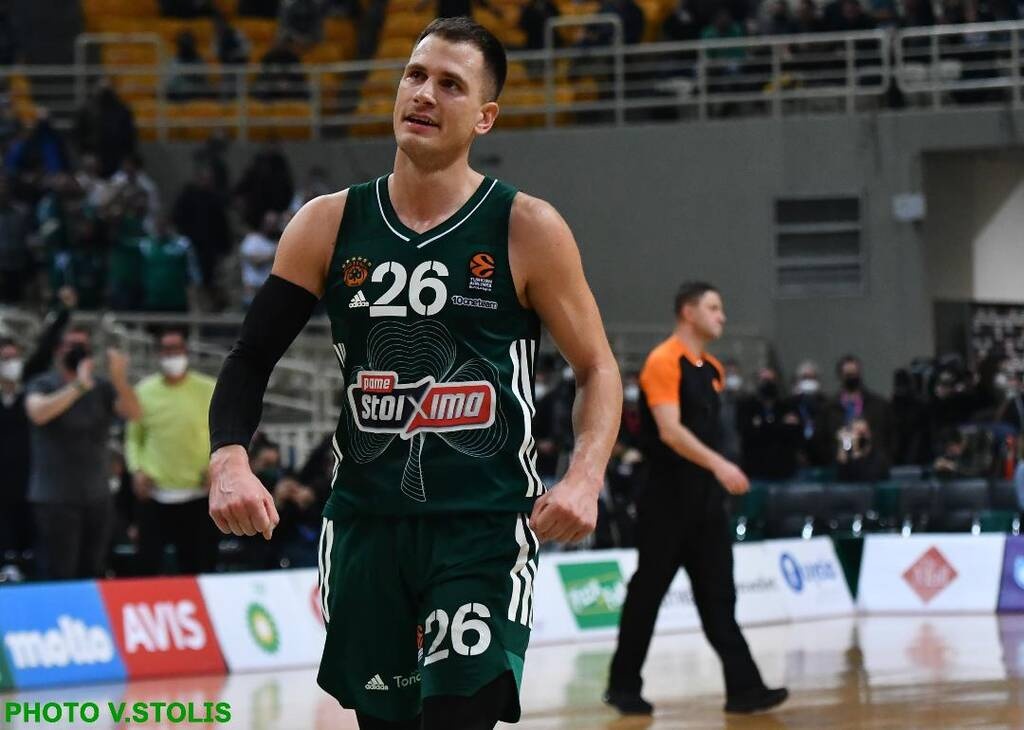 Video-Analysis: Δύο μυθικά plays του Πρίφτη, με κρυφό «ήρωα» τον Νέντοβιτς