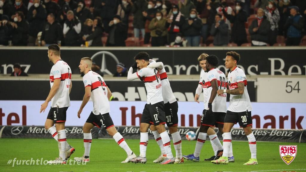 Bundesliga: Νίκη-ανάσα για Στουτγάρδη (photos)