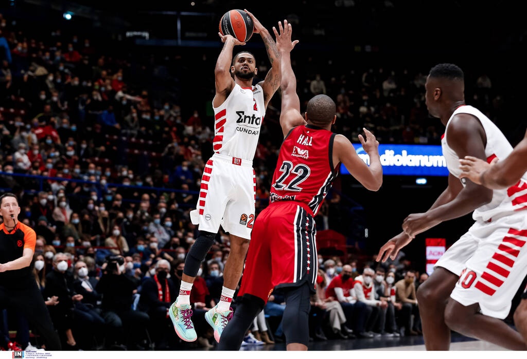Αρμάνι Μιλάνο - Ολυμπιακός 72-93: Αντέδρασε και έσπασε την «κατάρα» των διπλών (photos)
