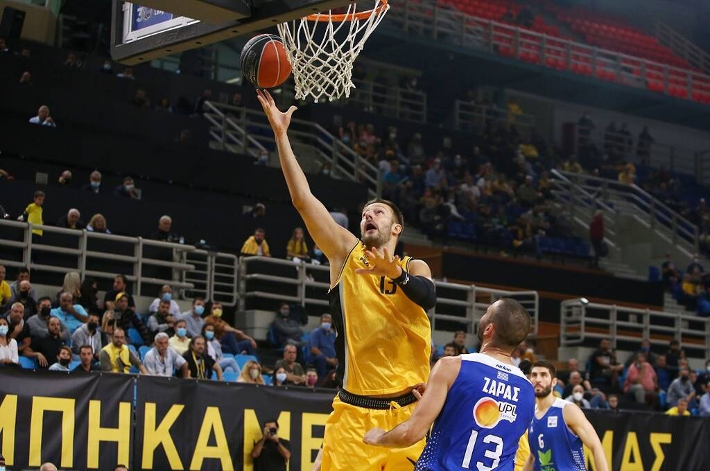 Στέφαν Γέλοβατς