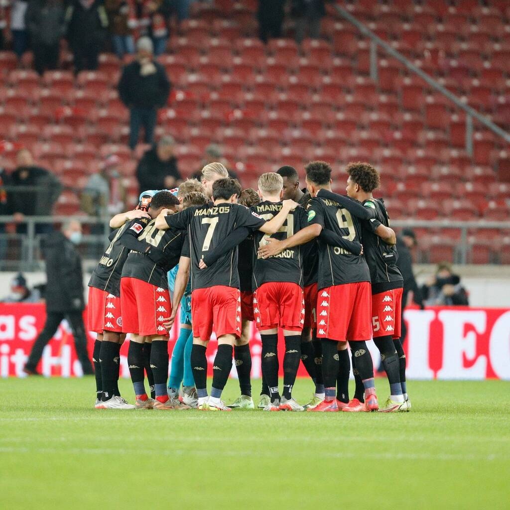 Bundesliga: Νίκη-ανάσα για Στουτγάρδη (photos)