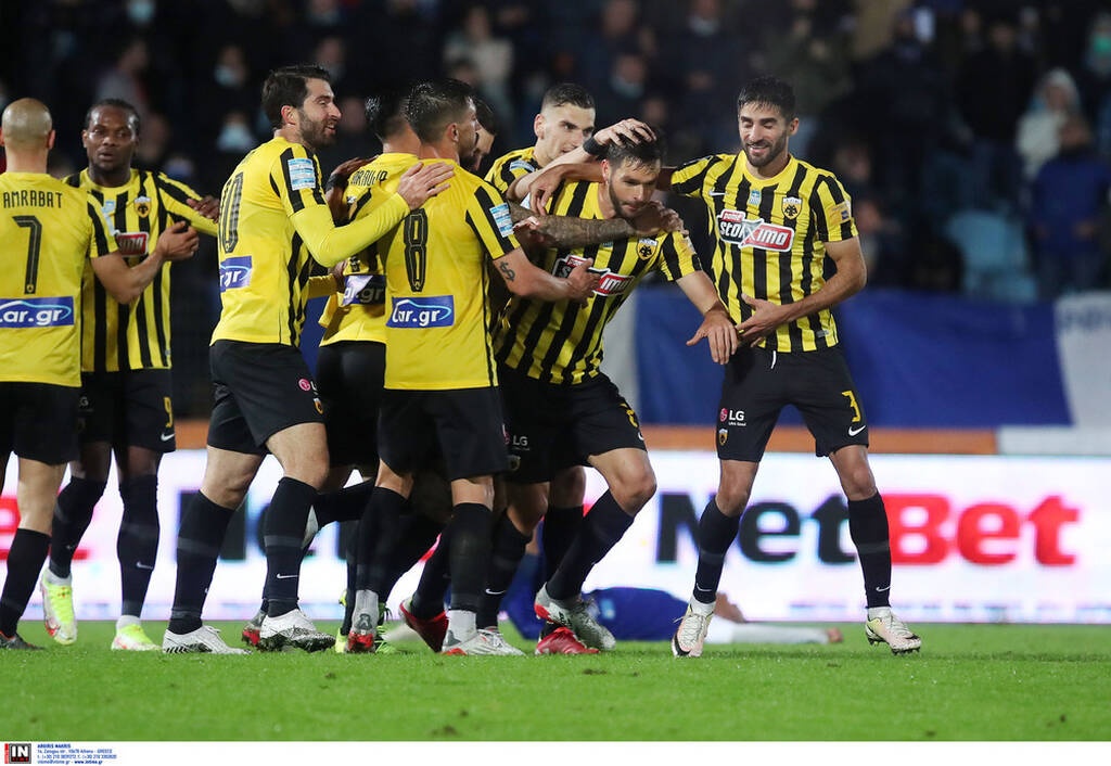ΠΑΣ Γιάννινα-ΑΕΚ: Ξέσπασμα χαράς στο γκολ του Σάκχοφ (photos)