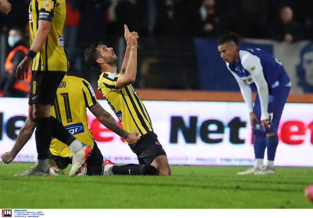 ΠΑΣ Γιάννινα-ΑΕΚ: Ξέσπασμα χαράς στο γκολ του Σάκχοφ (photos)