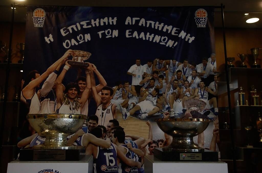ΕΟΚ: Τα τρόπαια του Ευρωμπάσκετ στη Θεσσαλονίκη και μετά σε όλη την Ελλάδα